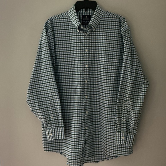 Stafford Other - STRAFFORD TRAVEL WRINKLE FREE OXFORD LONG SLEEVE BUTTON DOWN SHIRT